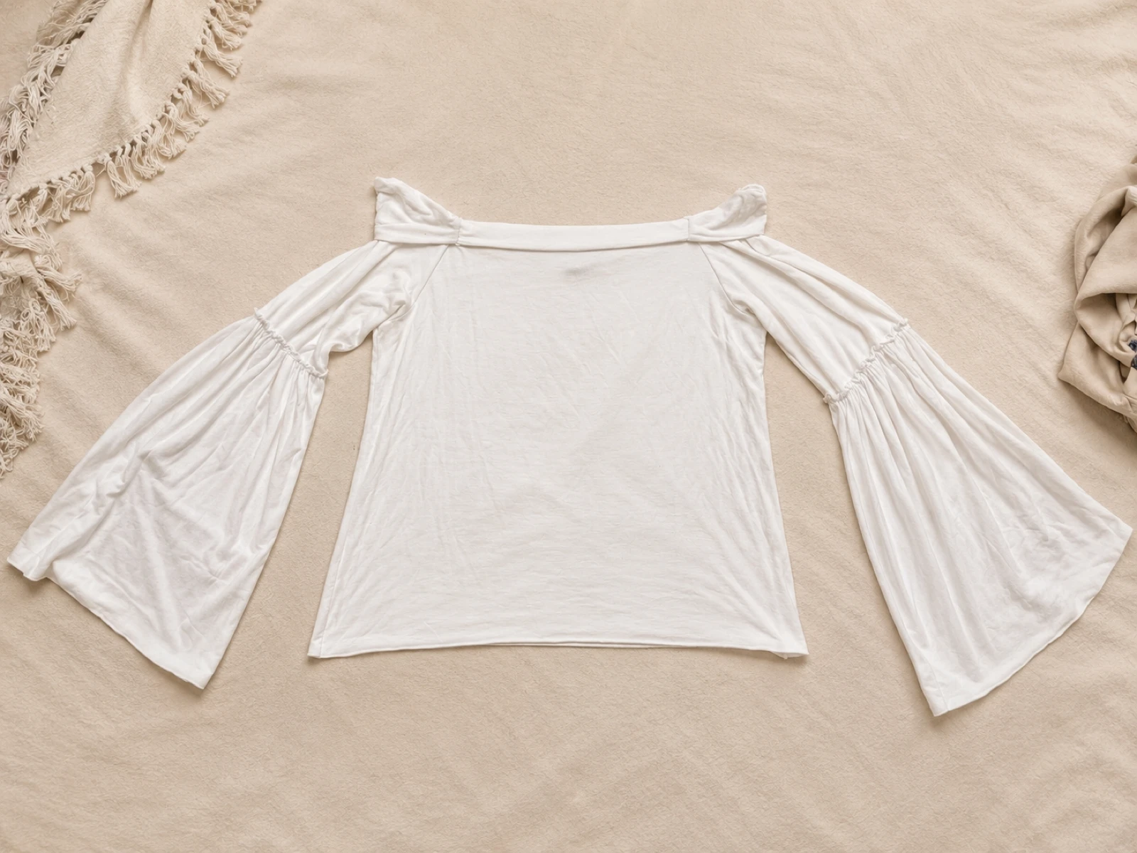 Blusa de malha com ombros descobertos – photo 2